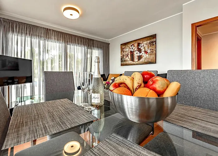 23 Caldera Del Rey Near Siam Park