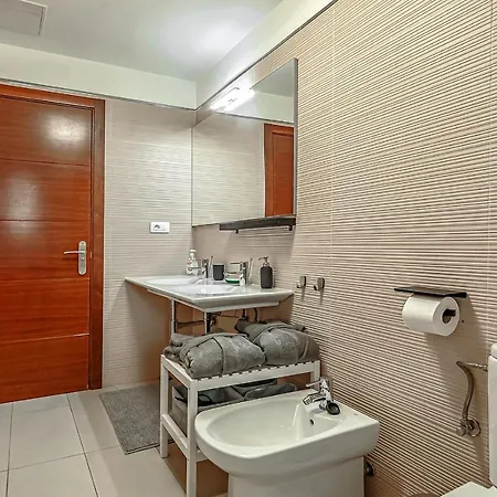 23 Caldera Del Rey Near Siam Park アデヘ